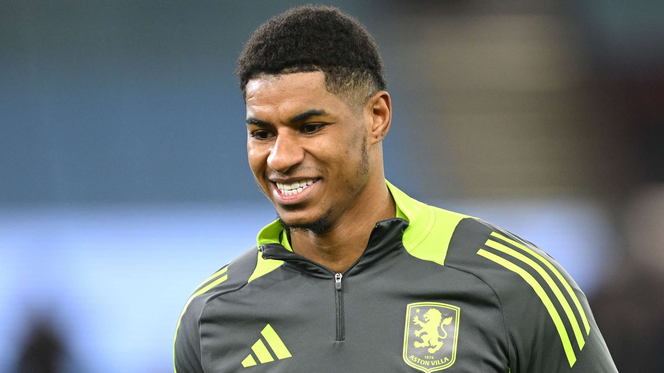 近这位少年 近这位少年